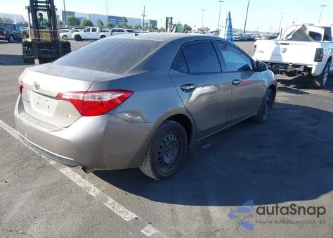 2017 Toyota Corolla Le z USA, uszkodzony, nr VIN 5YFBURHE4HP608414